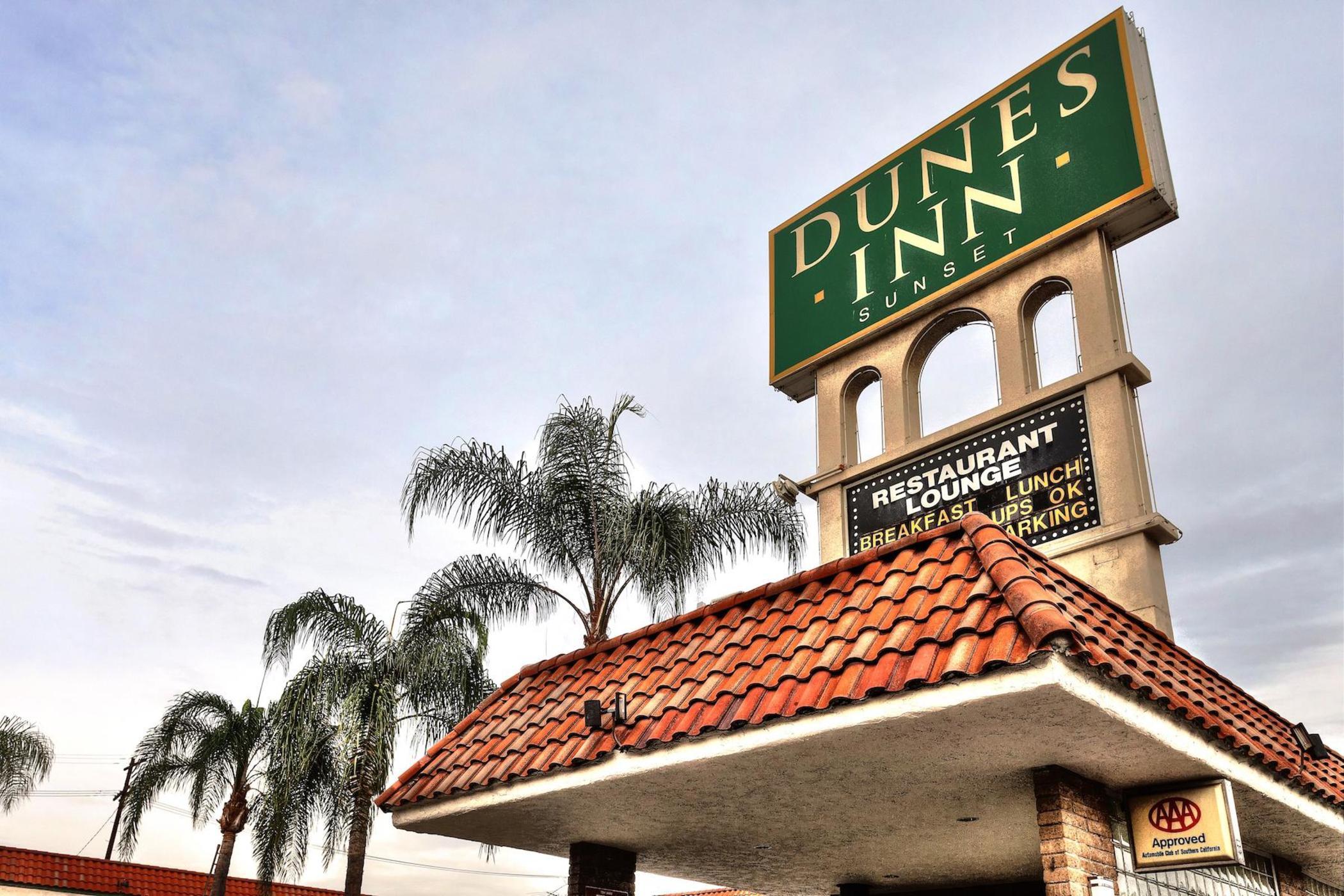 Dunes - Sunset Hotel Los Angeles